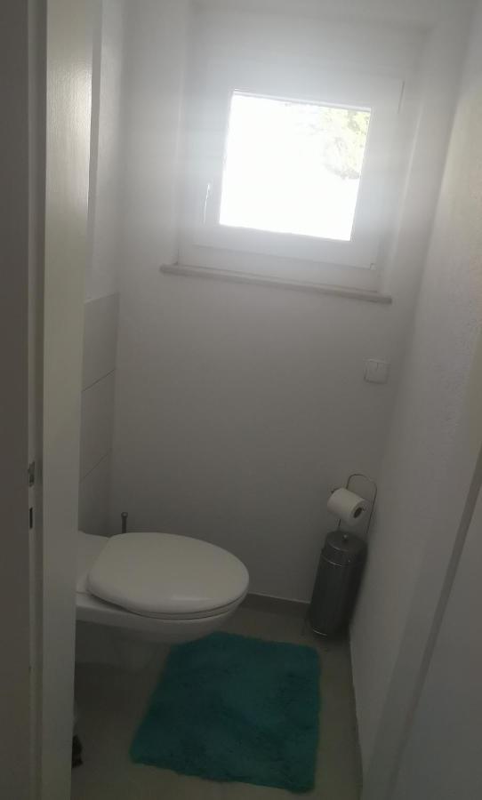 Privates Zimmer In Ruhiger Lage Heidenheim-Steinheim Am Albuch Exteriér fotografie